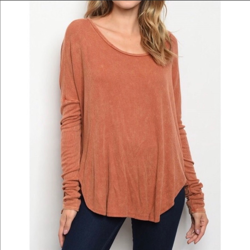 Caramel pumpkin spice distressed mineral wash top